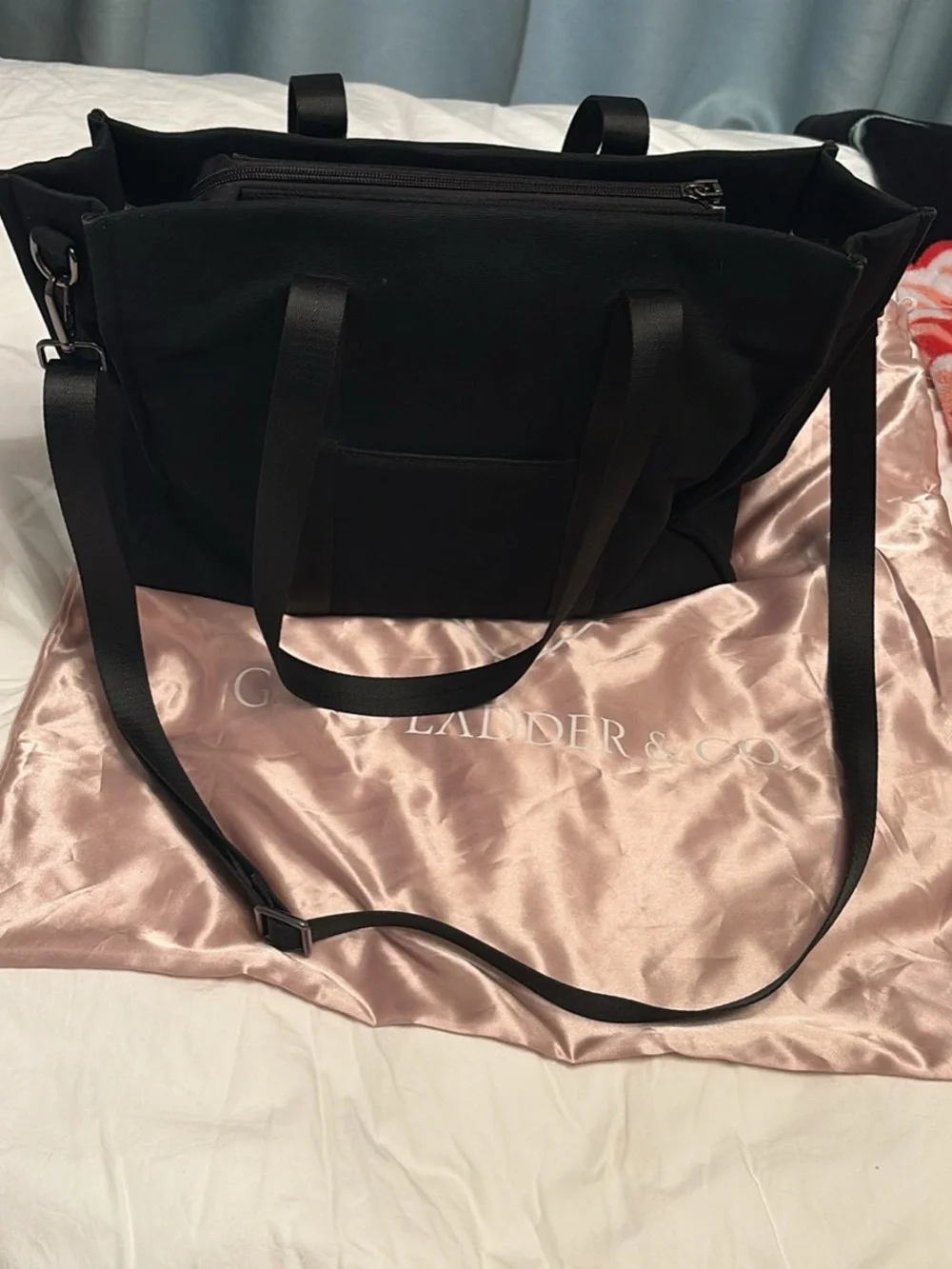 Glass ladder Co. Danielle tote bag in black canvas